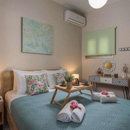 Floral Beach Apt With Lux Extras & Special Treats Kolymbari Extérieur photo
